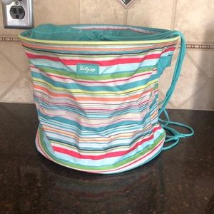 Like new! Thirty-one cinch top utility bin!